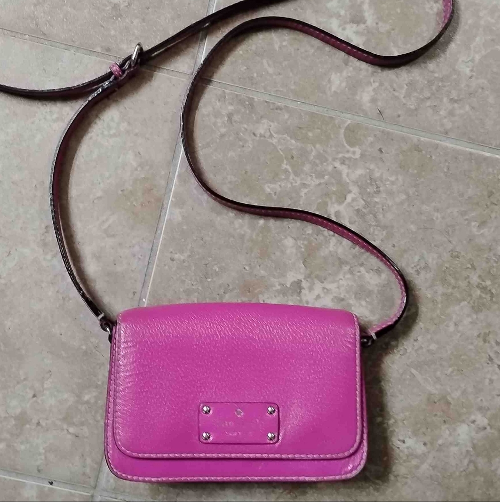 💖 Kate Spade Hot Pink Leather Crossbody Bag